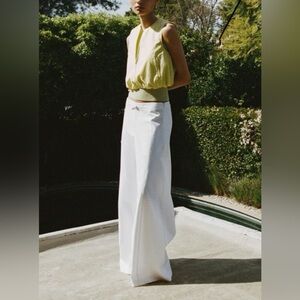 ZARA MID WAIST WIDE LEG PANTS. Size S. New with tag.